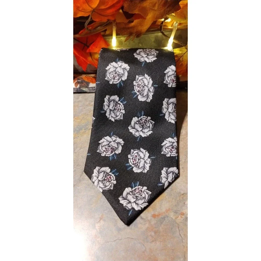 black NECK TIE BY K*E*T*C*H 95% POLYESTER 5 % silk FINE MENS WEAR white rose